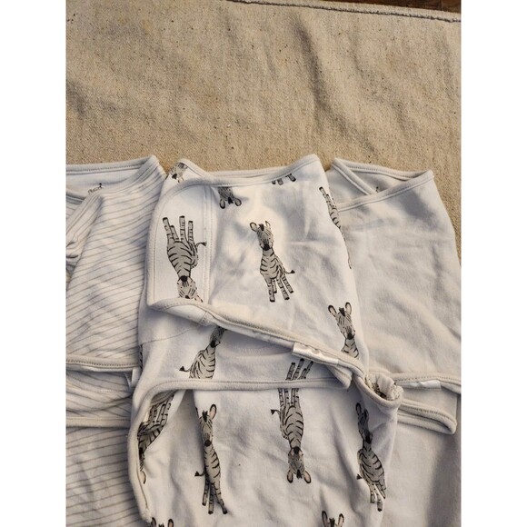 aden and anais swaddles size small/medium set of 3 - Picture 4 of 7